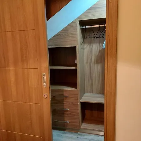 Holiday With Private Pool Apartment *