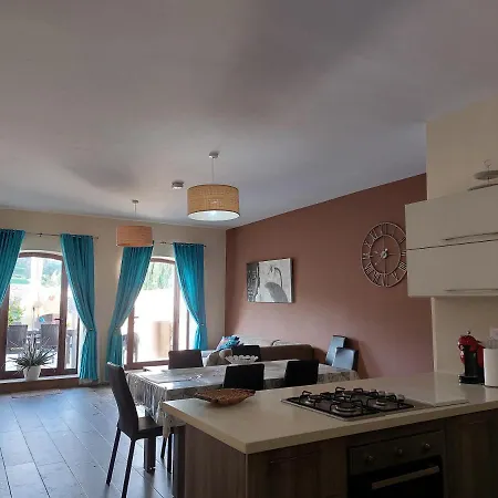 Apartment House With Private Pool, Bbq And Country View
