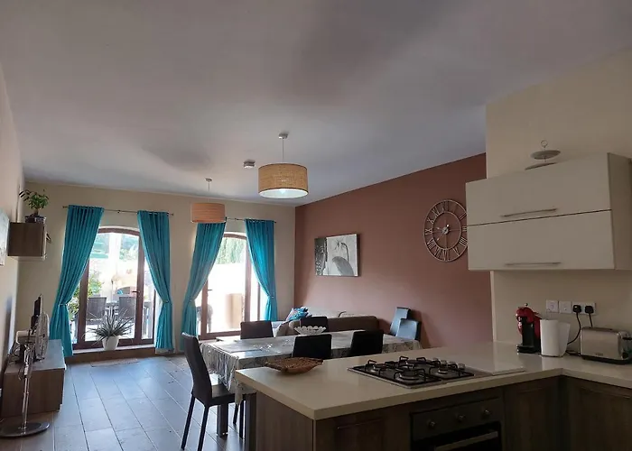 Daire House With Private Pool, Bbq And Country View