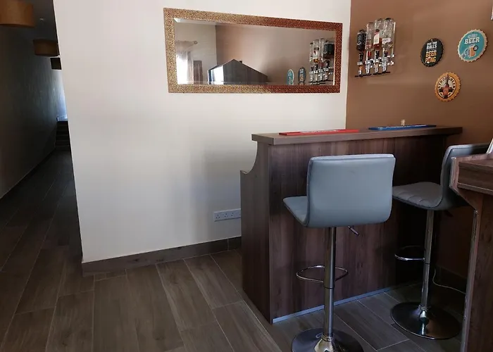 Daire House With Private Pool, Bbq And Country View *