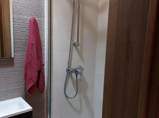 아파트 Holiday With Private Pool